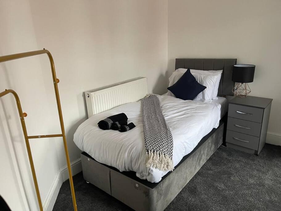 30 Percent Off Weekly Stays - 6 Bedroom House - 11 Beds Blackpool Luaran gambar